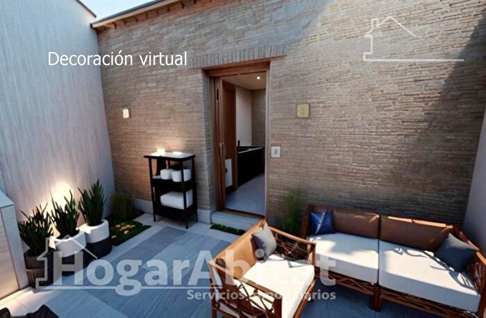 Casas en venta y pisos alquiler - 1