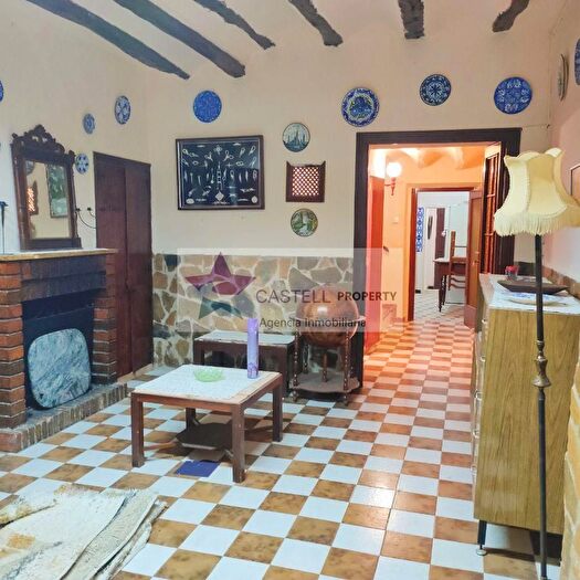 Casas en venta y pisos alquiler - 1
