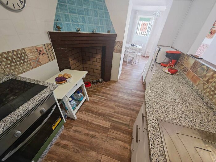 Casas en venta y pisos alquiler - 2