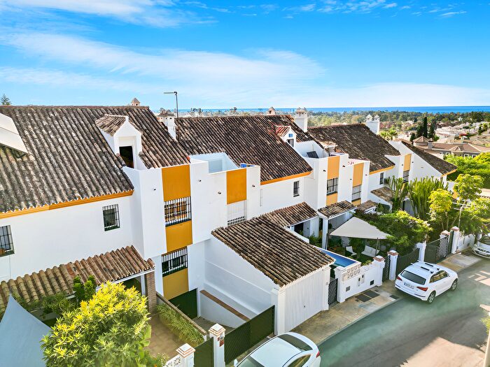 Casa en venta en Estepona Pueblo, Centro de 4 habitaciones