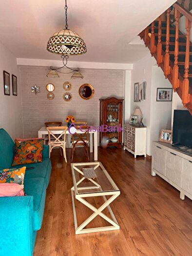 Casas en venta y pisos alquiler - 2