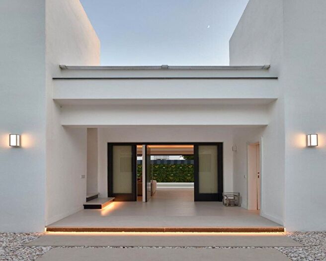Casas en venta y pisos alquiler - 2