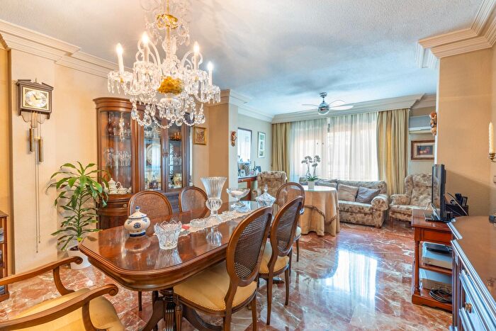 Piso en venta en Ronda, Fígares de 5 habitaciones