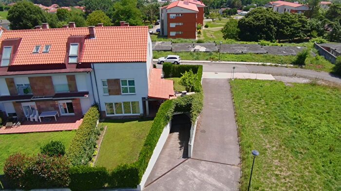 Casas en venta y pisos alquiler - 2