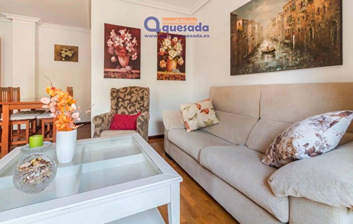 Casas en venta y pisos alquiler - 2