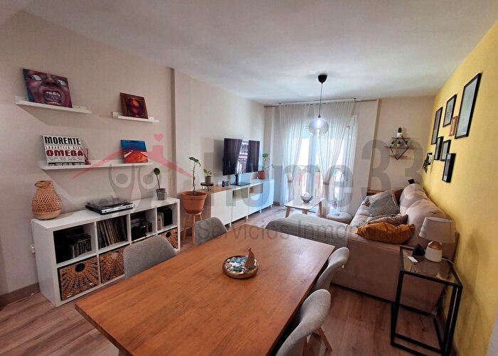 Casas en venta y pisos alquiler - 2