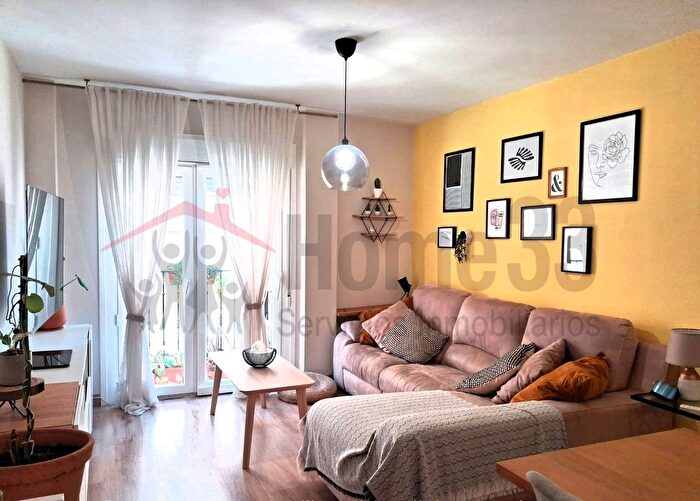 Casas en venta y pisos alquiler - 1