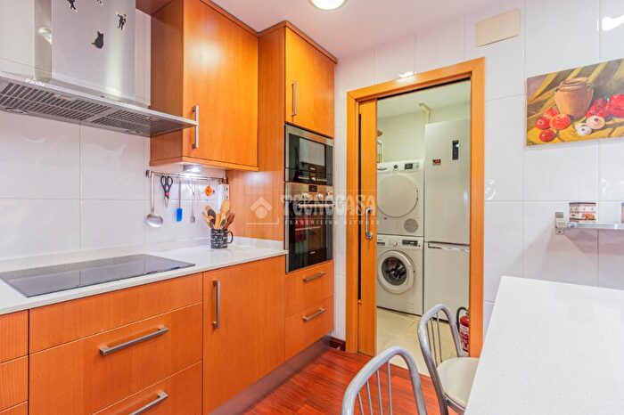 Casas en venta y pisos alquiler - 2