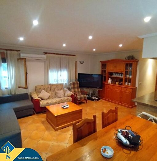 Piso en venta en Zona Carrefour Urbanizaciones, Torrevieja de 3 habitaciones