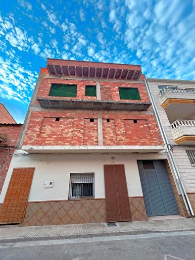 Casa en venta en Benicolet, Valencia de 3 habitaciones