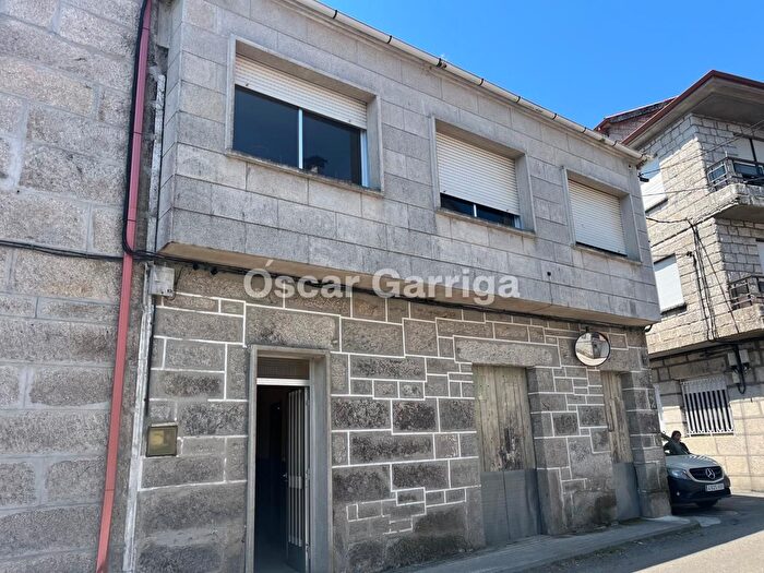 Casas en venta y pisos alquiler - 1