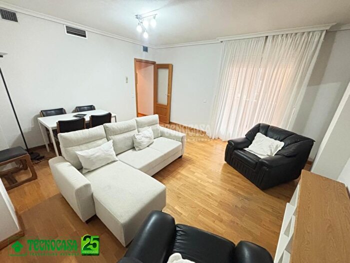 Casas en venta y pisos alquiler - 2