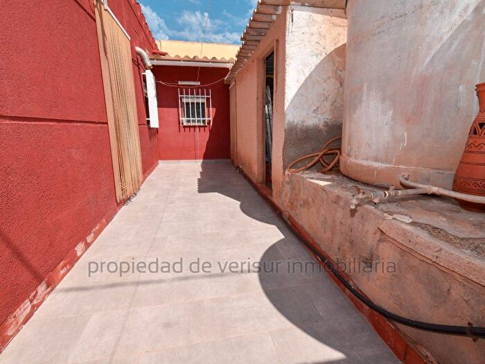 Casas en venta y pisos alquiler - 2
