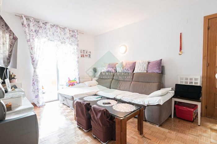 Piso en venta en Fuenlabrada II El Molino, Fuenlabrada de 3 habitaciones