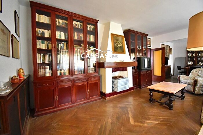 Casas en venta y pisos alquiler - 2