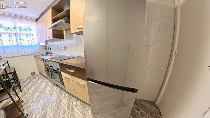 Casas en venta y pisos alquiler - 3