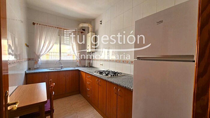 Casas en venta y pisos alquiler - 2