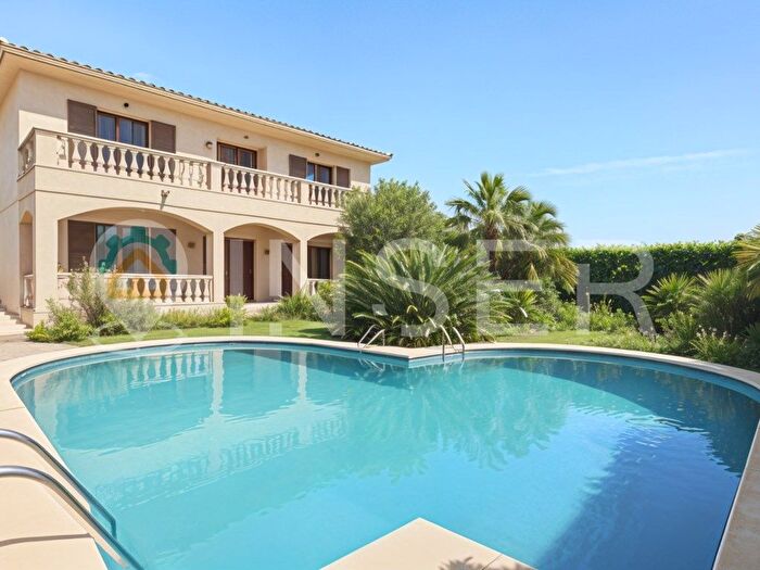 Casa en venta en Cala Bona, Son Servera de 5 habitaciones