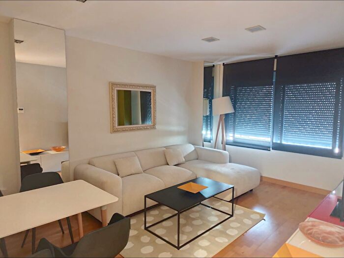 Piso en venta en Cruz de Humilladero, La Unión Cruz de Humilladero Los Tilos de 2 habitaciones