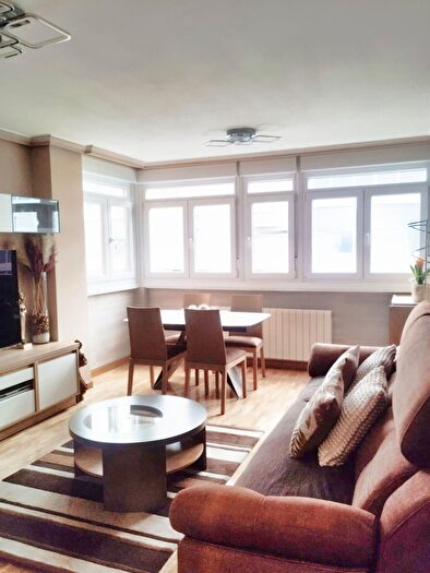 Casas en venta y pisos alquiler - 2