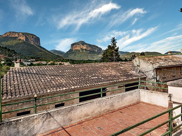 Casas en venta y pisos alquiler - 1