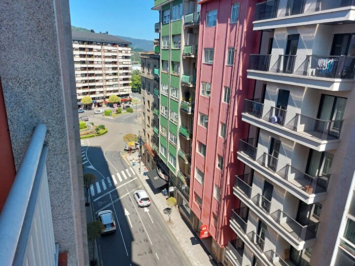 Casas en venta y pisos alquiler - 1