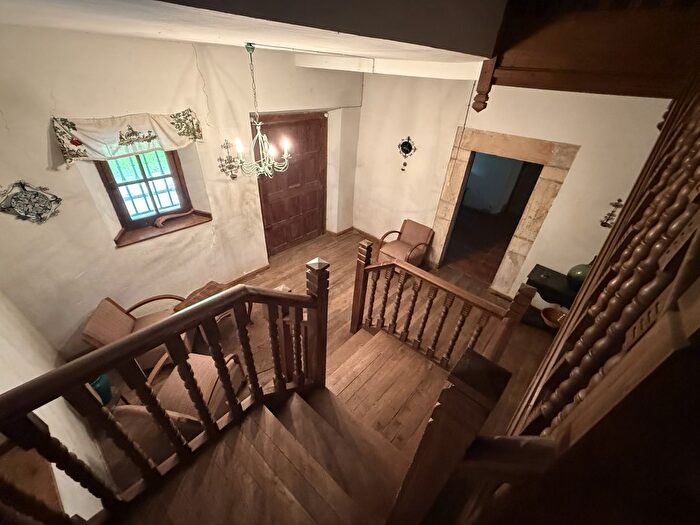 Casas en venta y pisos alquiler - 2