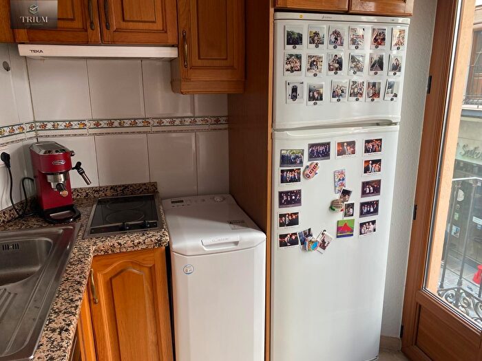 Casas en venta y pisos alquiler - 2