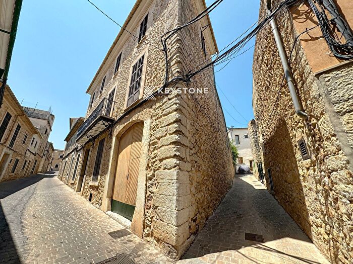 Casas en venta y pisos alquiler - 1