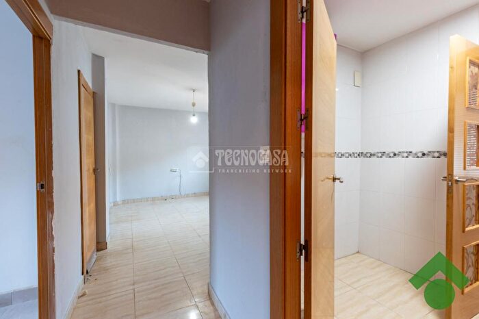 Casas en venta y pisos alquiler - 2