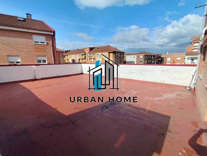 Casas en venta y pisos alquiler - 3