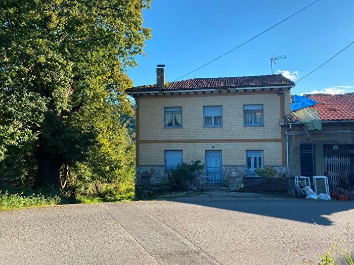 Casas en venta y pisos alquiler - 1