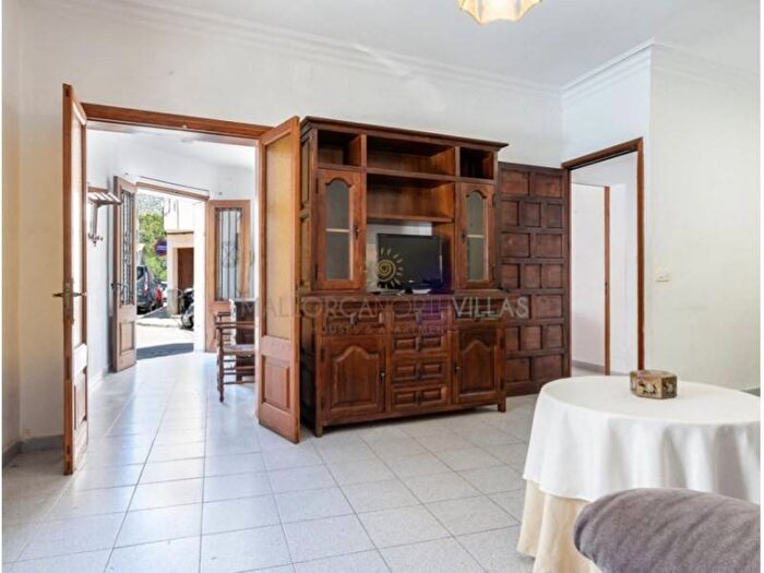 Casas en venta y pisos alquiler - 1