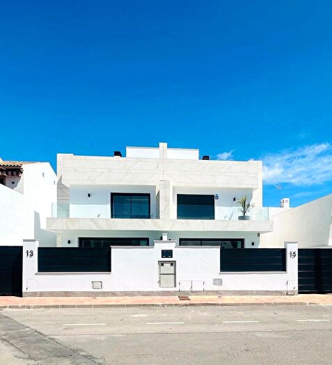 Casas en venta y pisos alquiler - 1