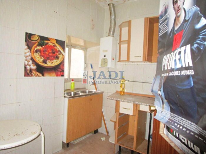 Casas en venta y pisos alquiler - 2