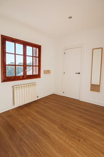 Casas en venta y pisos alquiler - 2