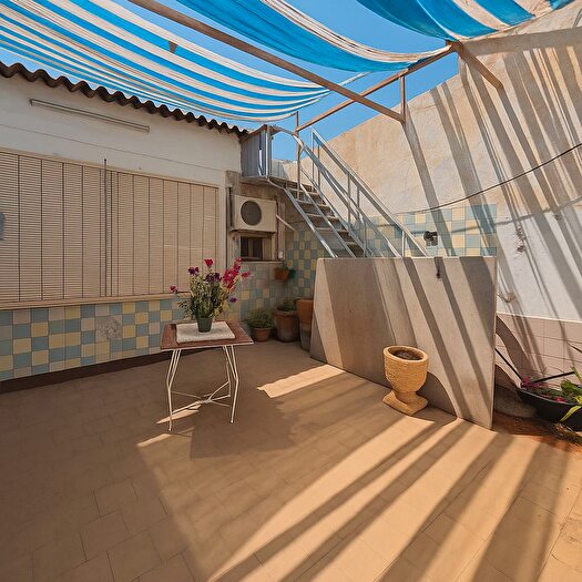 Casas en venta y pisos alquiler - 1