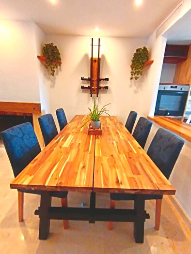 Casas en venta y pisos alquiler - 2