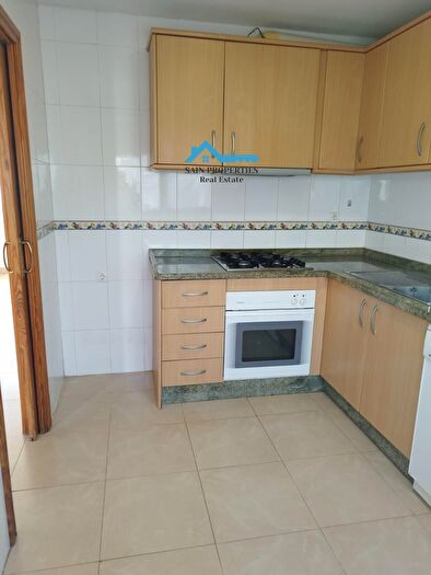Casas en venta y pisos alquiler - 3