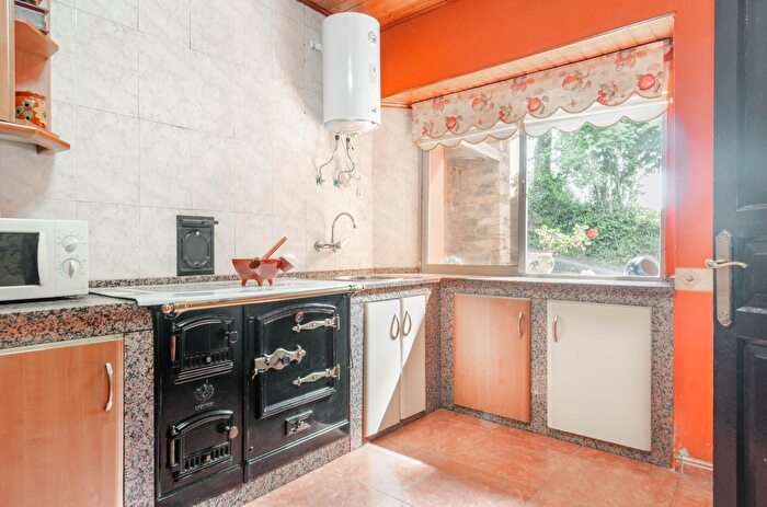Casas en venta y pisos alquiler - 1