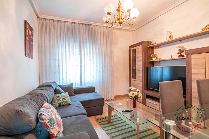Casas en venta y pisos alquiler - 2