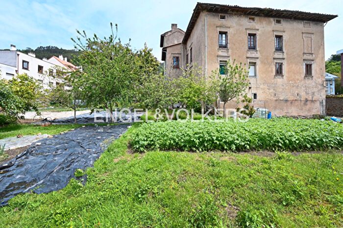 Casas en venta y pisos alquiler - 2