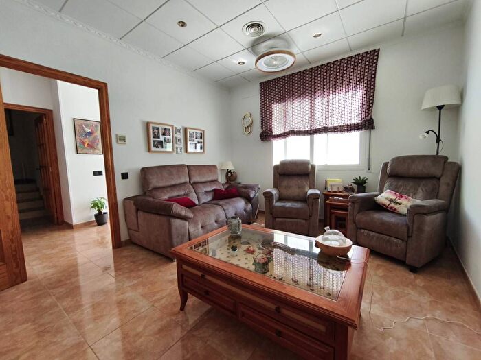 Casa en venta en Grau Quintanes, Amposta de 5 habitaciones