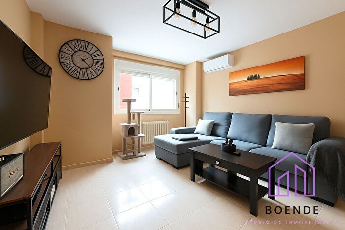 Casas en venta y pisos alquiler - 2