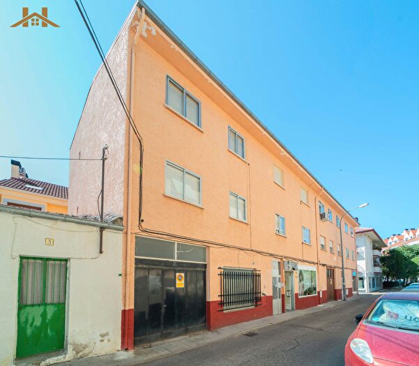 Piso en venta en Centro Manguilla, El Escorial de 2 habitaciones