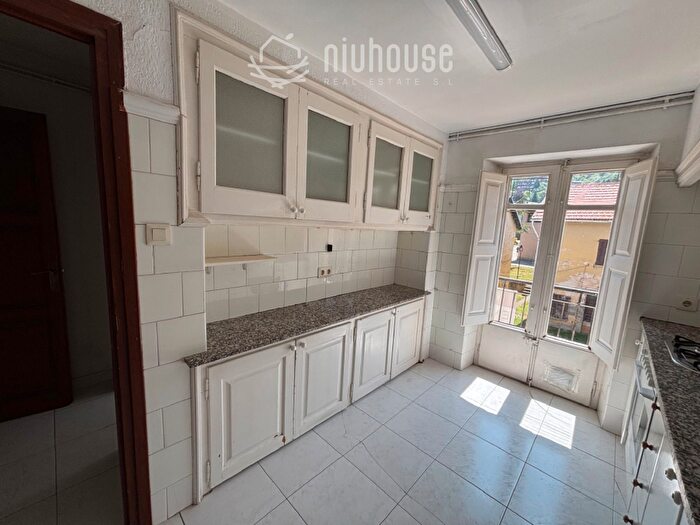 Casas en venta y pisos alquiler - 2