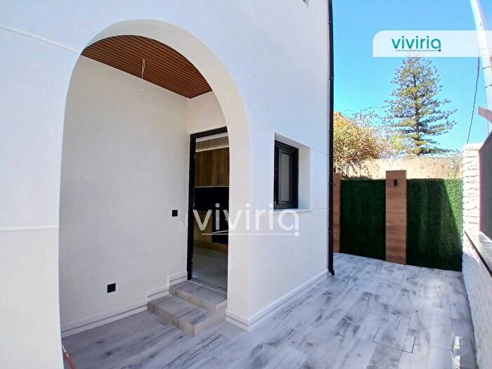 Casas en venta y pisos alquiler - 1