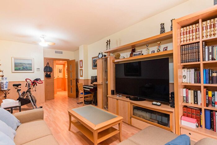 Piso en venta en Norte, El Ranero de 4 habitaciones
