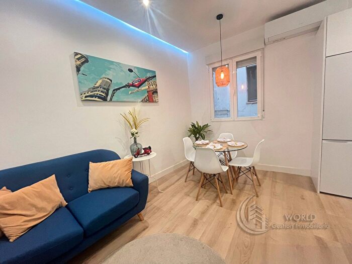 Casas en venta y pisos alquiler - 1
