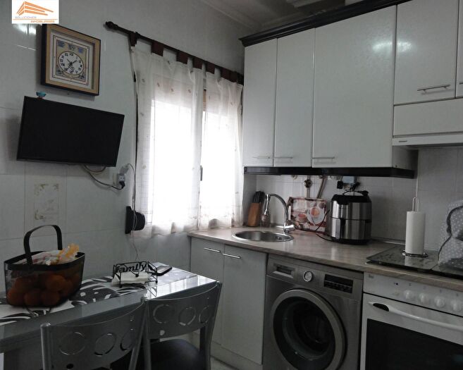 Casas en venta y pisos alquiler - 2